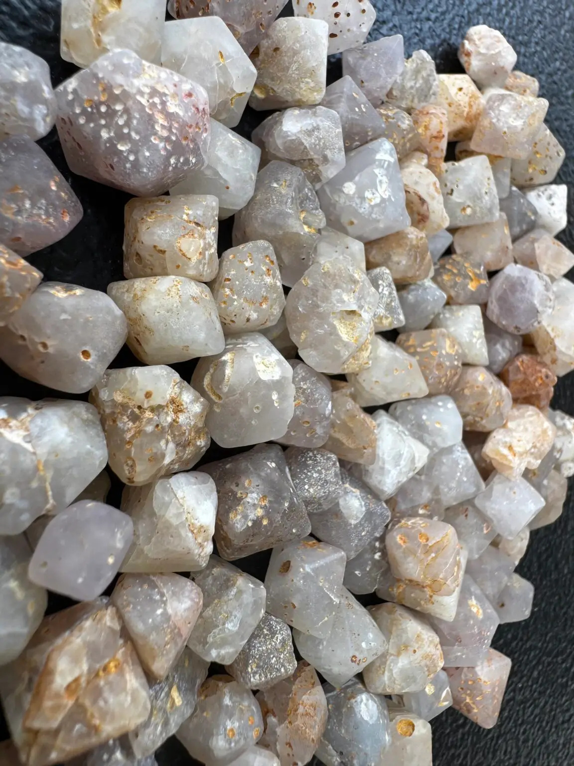 Beta Quartz 1